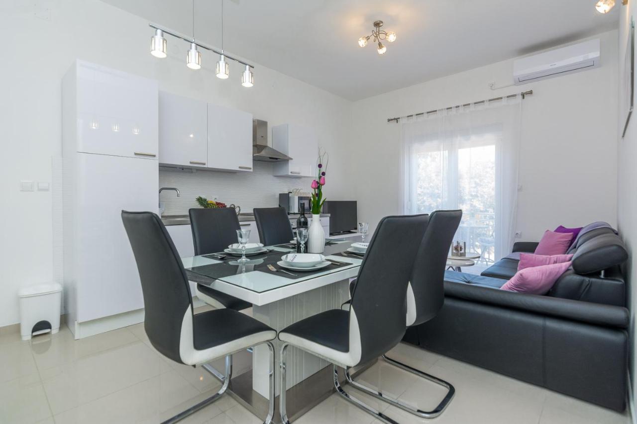 Apartments Marko Sukošan Dış mekan fotoğraf