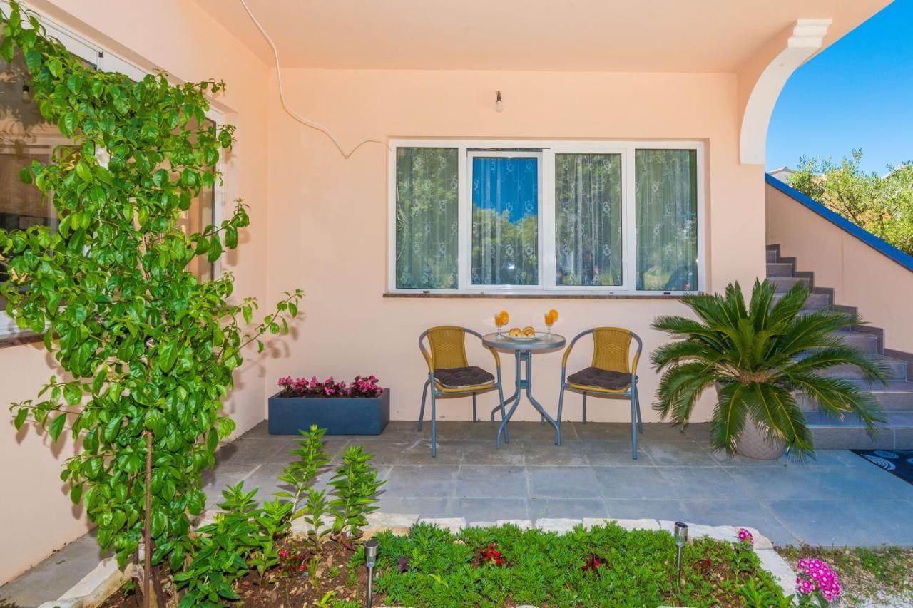 Apartments Marko Sukošan Dış mekan fotoğraf