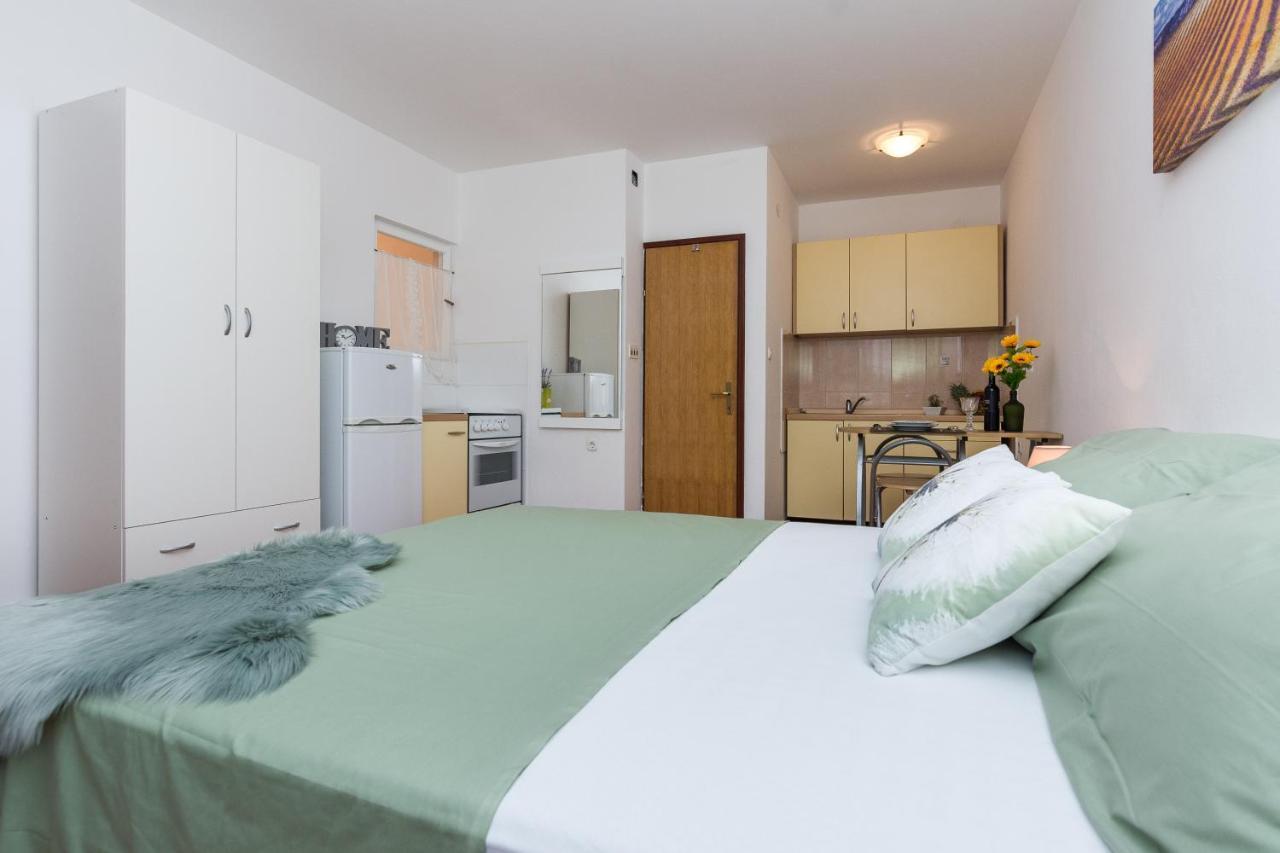 Apartments Marko Sukošan Dış mekan fotoğraf